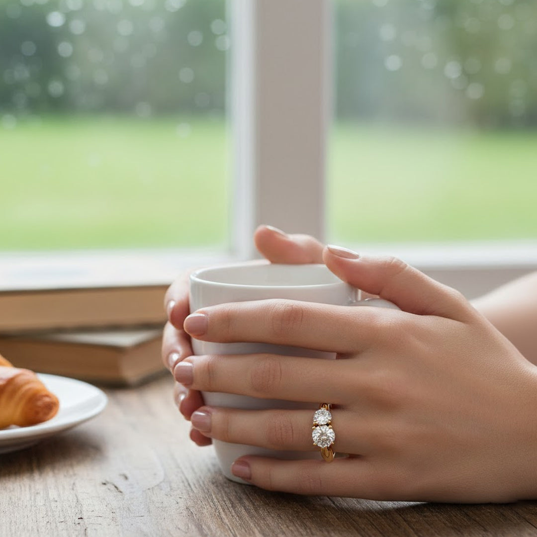 Noa Three Stone Ring