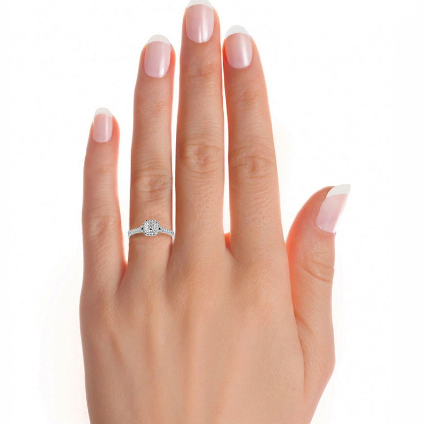 Aisha Halo Ring
