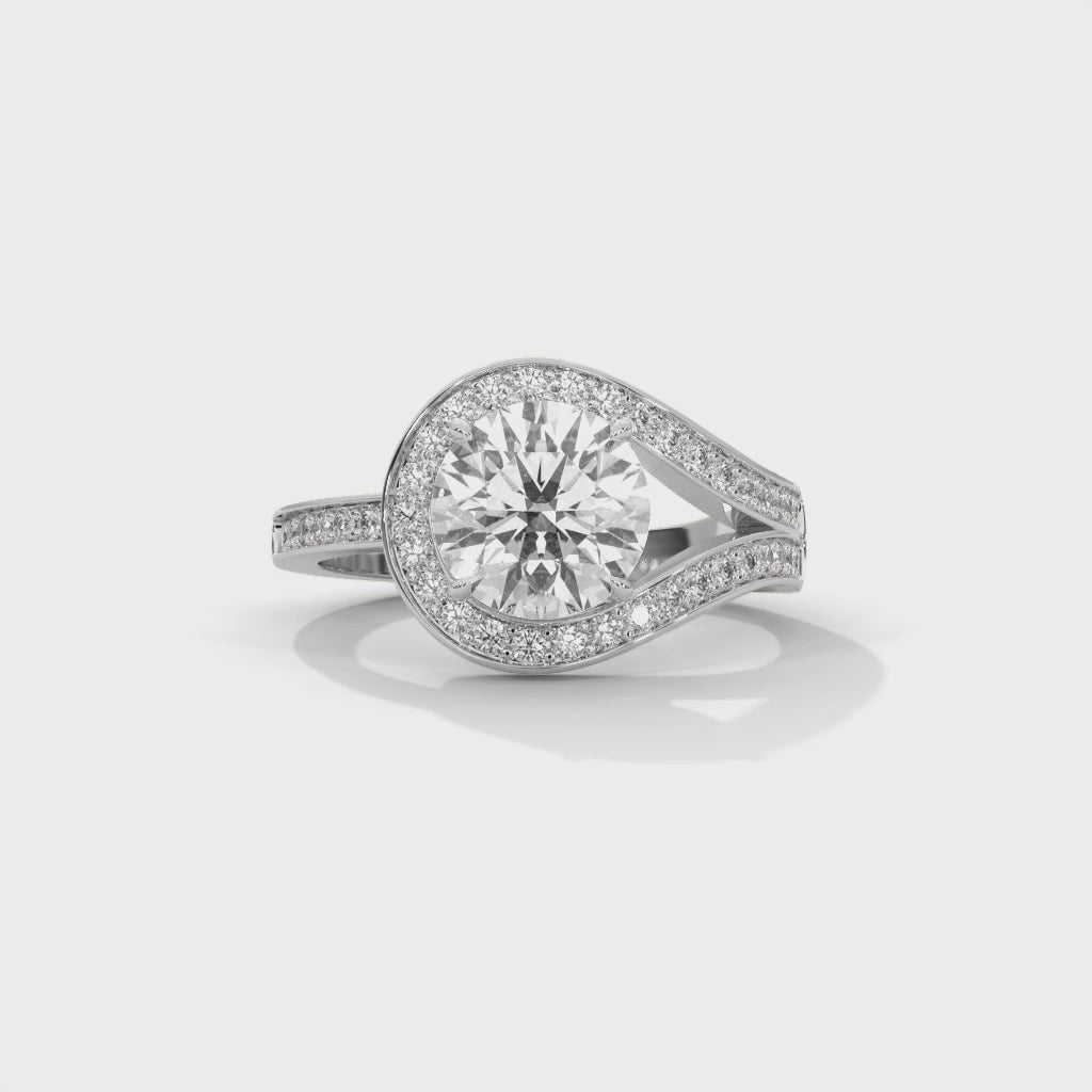 Alaia Halo Ring